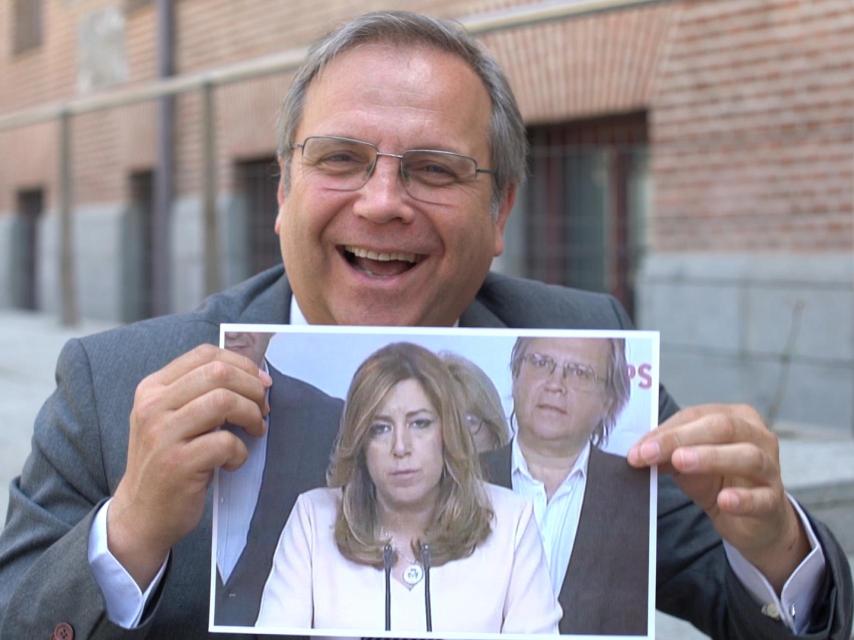 Carmona ha vuelto a sonreir desde la noche de las primarias de Susana Díaz.