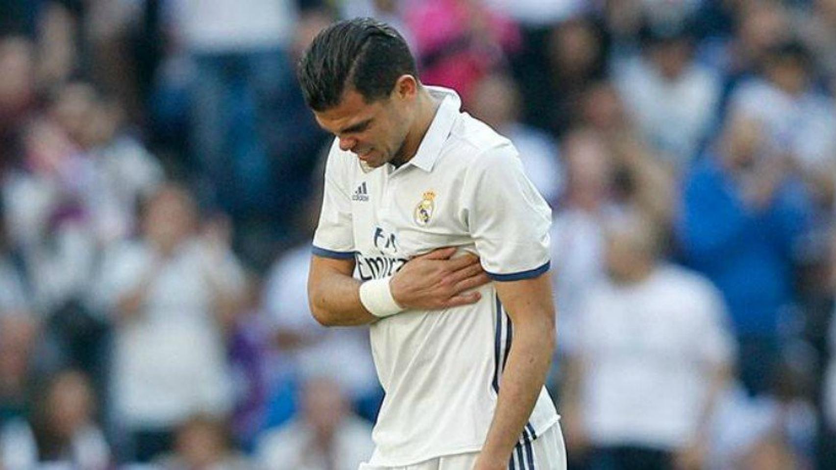 Pepe se lesiona con el Madrid