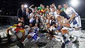 Fiesta del Real Madrid en el Bernabéu para celebra la duodécima Champions y la trigesimotercera Liga