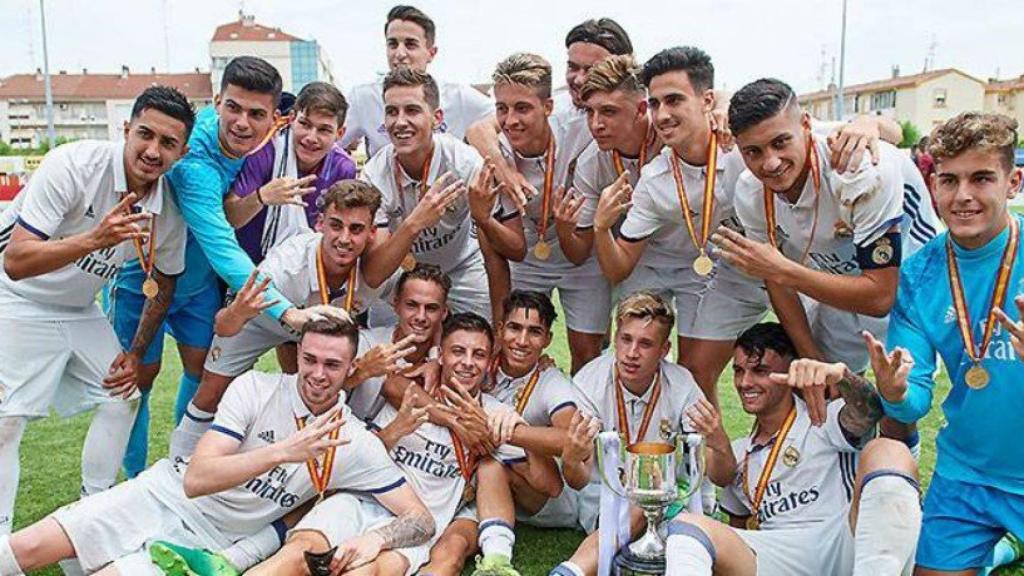 El Juvenil A celebra la Copa del Rey