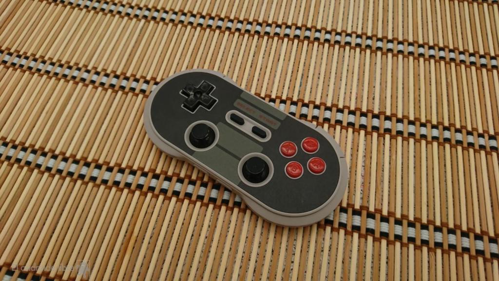 Analizamos el mando NES30 Pro de 8Bitdo: lo retro vuelve a estar de moda