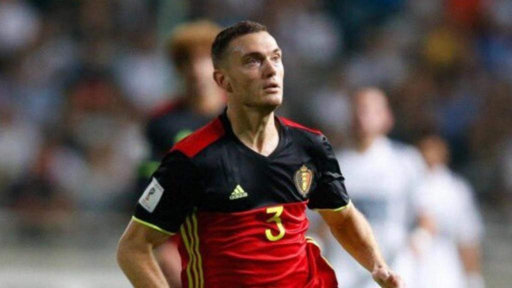 Thomas Vermaelen en un partido con la Roma. Foto: Twitter (@thomasvermaelen)