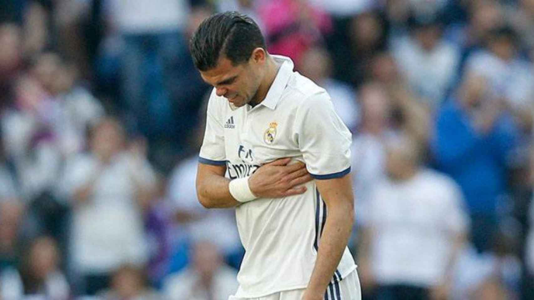 Pepe se lesiona con el Madrid