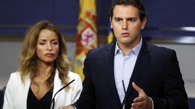 Rivera y Patricia Reyes, durante la presentación de la ley en el Congreso.