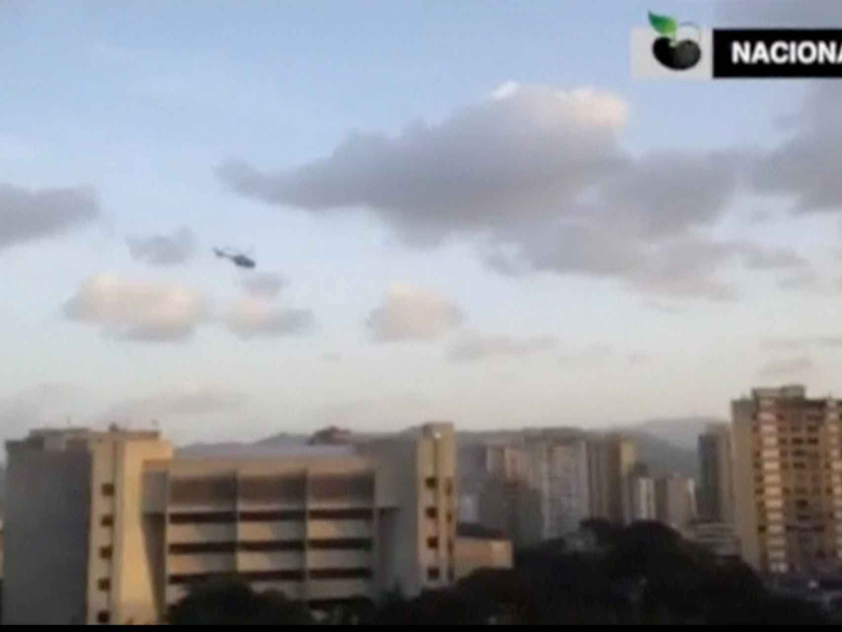 El helicóptero cargó contra el Tribunal Supremo venezolano.