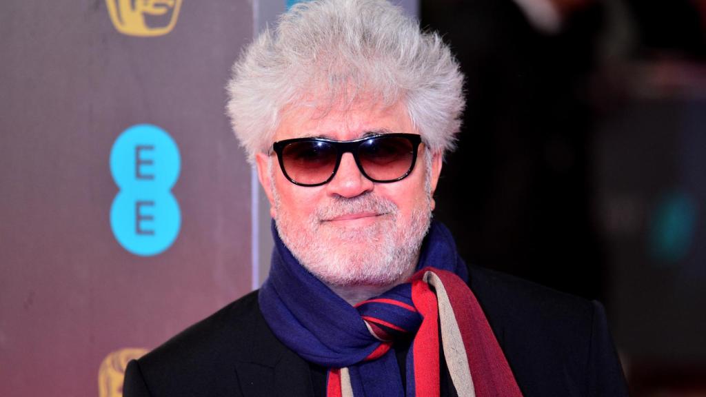 Pedro Almodóvar. El director de cine español con más proyección a nivel mundial. Nunca ha ocultado su  homosexualidad