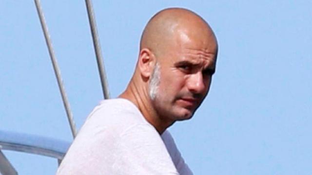 Las nuevas patillas de Guardiola son el blanco perfecto de los memes de Twitter