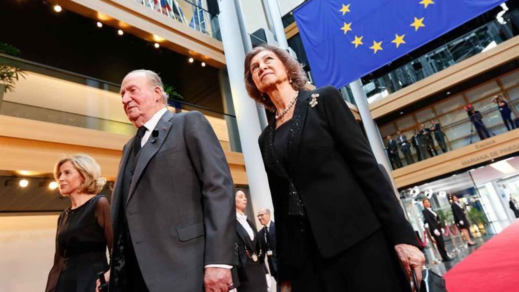 Los reyes Juan Carlos y Sofía, este sábado en el homenaje a Helmut Kohl.