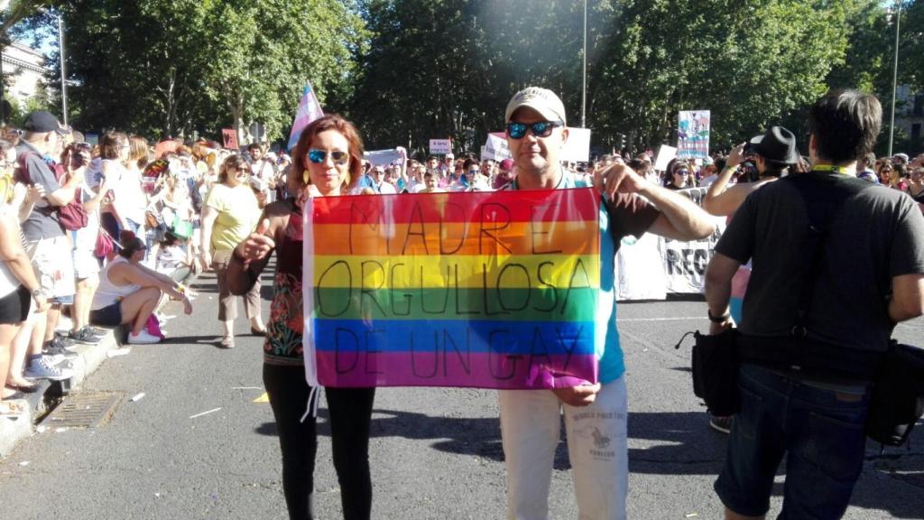 Dos asistentes a la manifestación.