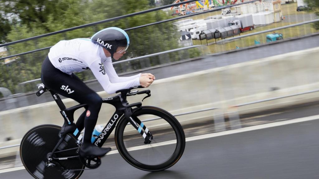 Chris Froome durante la contrarreloj inicial del Tour de Francia.