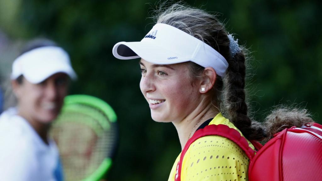 Ostapenko, tras un entrenamiento en Wimbledon.