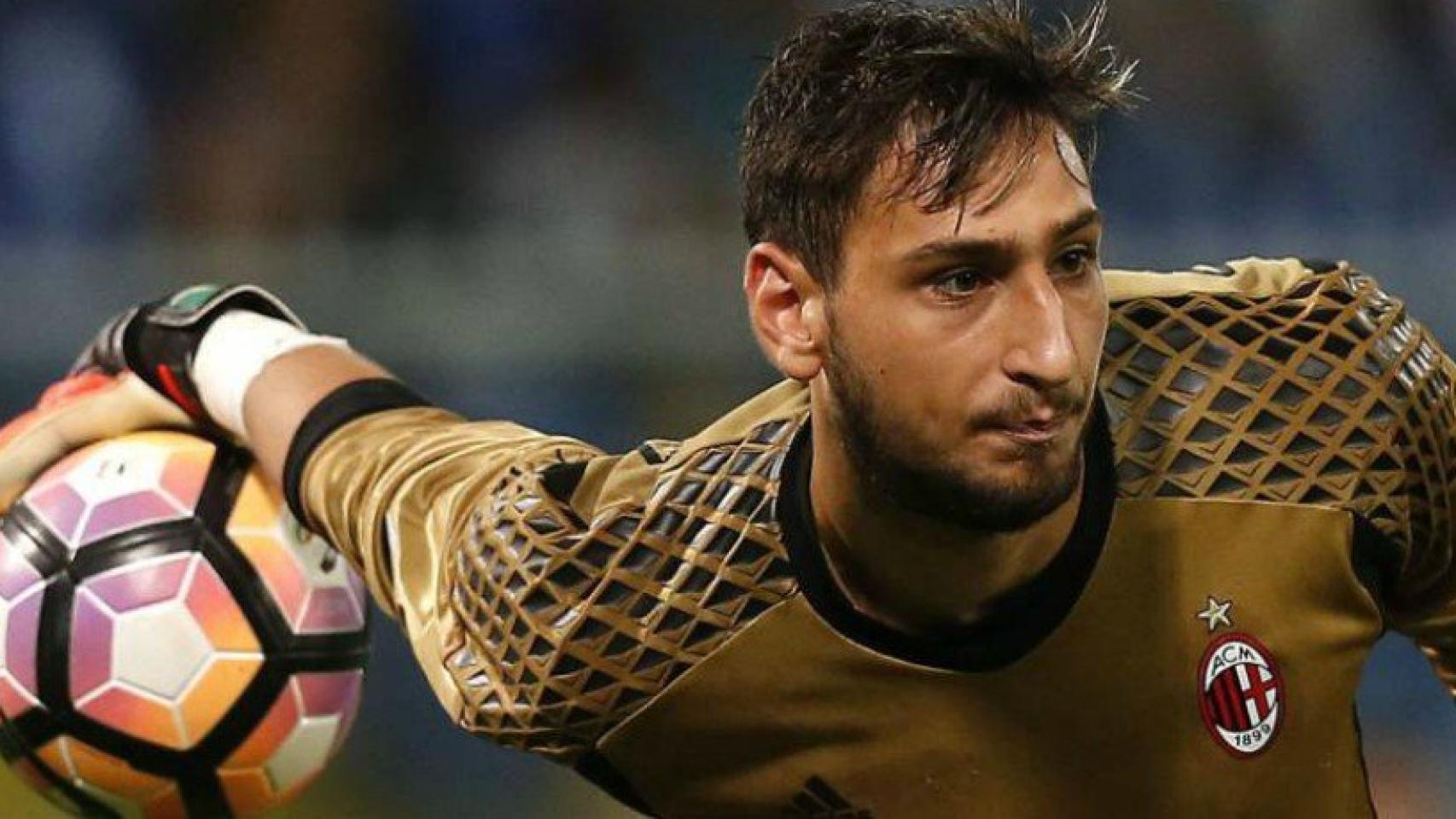 Donnarumma, en un partido con el Milan   Foto: Twitter (@partidazocope)