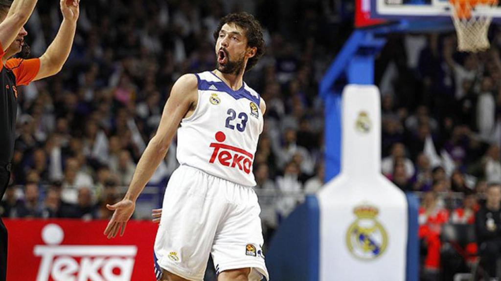 Llull celebra la victoria ante el Darussafaka. Foto: Twitter (@ACBCOM)