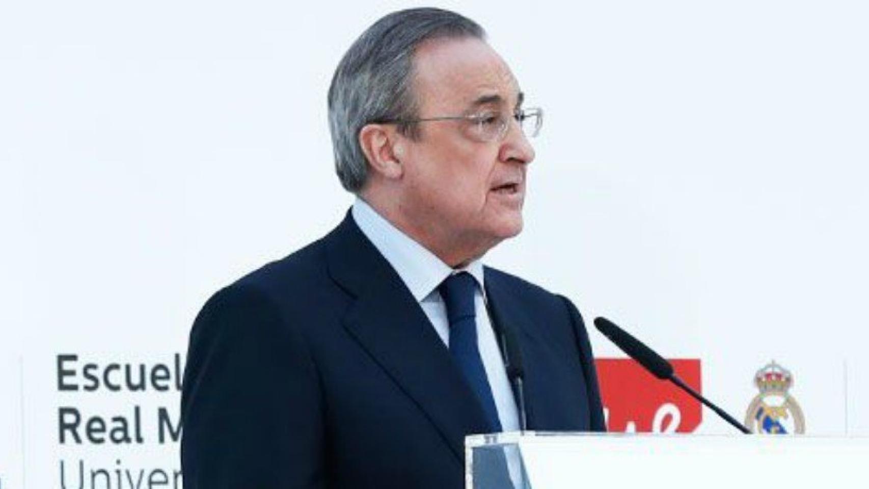 Florentino Pérez durante el acto de graduación de la Escuela Universitaria Real Madrid