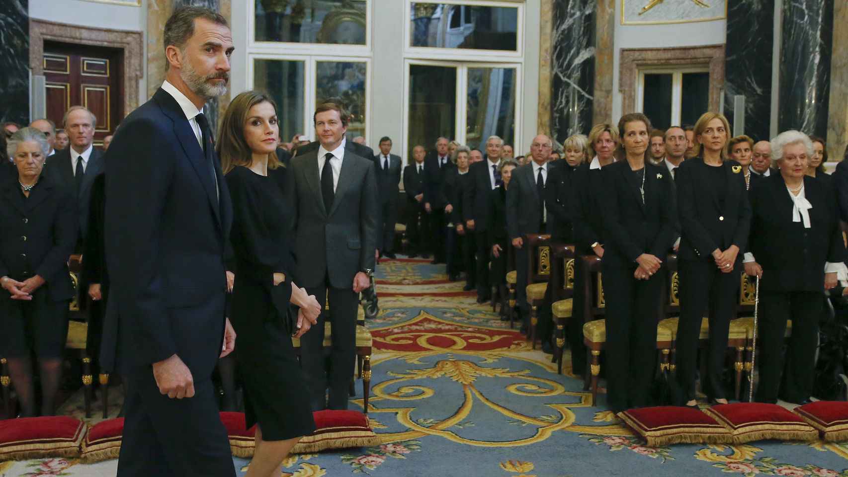 La familia real en el funeral de Alicia de Borbón.