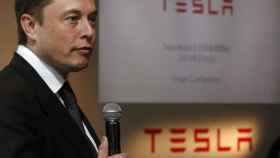 Elon Musk en una presentación de Tesla.