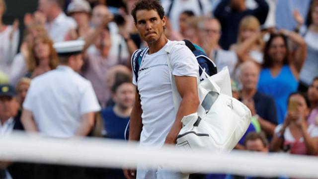 Nadal, tras caer en Wimbledon con Muller.