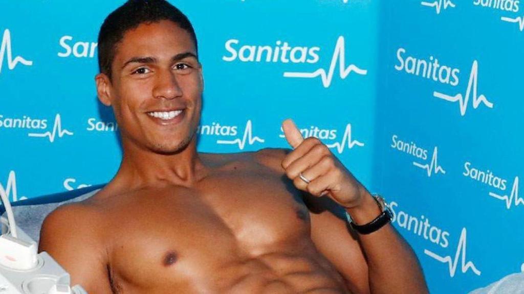 Varane pasa el reconocimiento médico con el Real Madrid