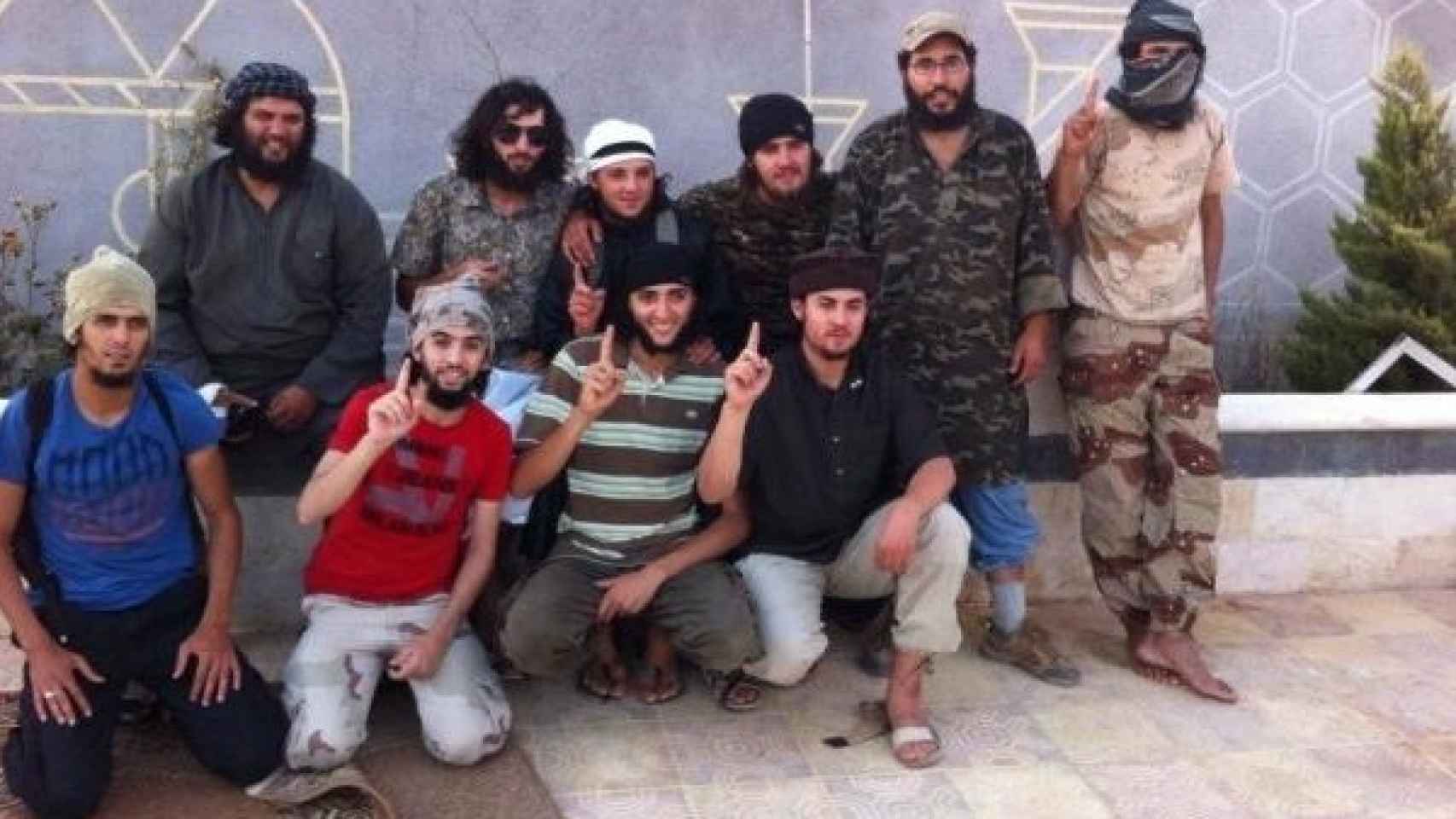 Imagen de Kokito con otros combatientes en Siria.