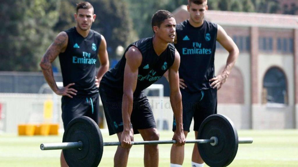 Varane realizando ejercicio físico