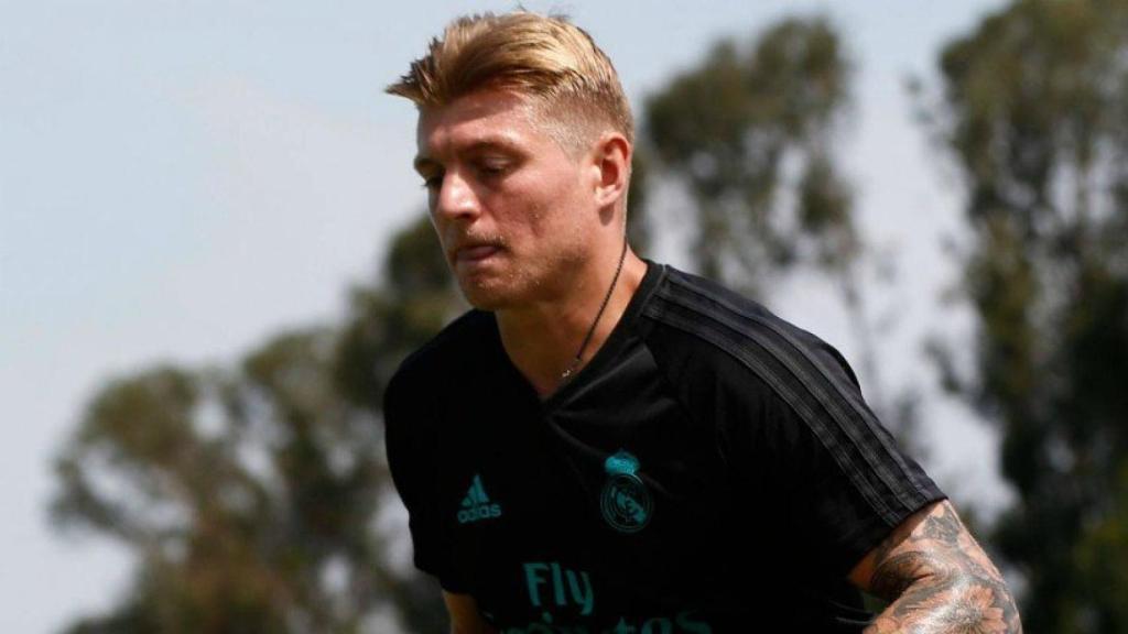 Kroos se ejercita con dureza en verano