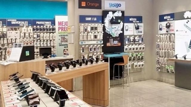 Dominion supera a Mediamarkt y compra The Phone House por 55 millones