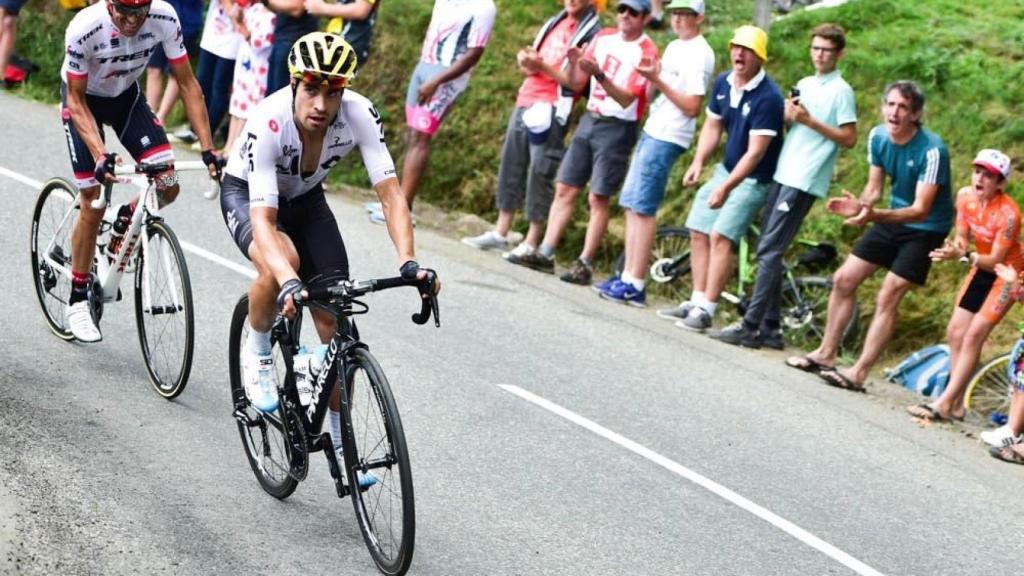 Mikel Landa, junto a Alberto Contador, en la etapa del viernes.