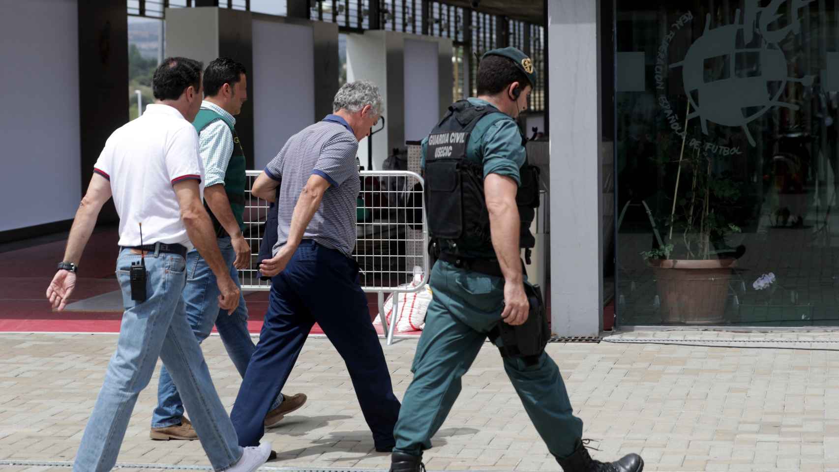 Ángel María Villar, detenido por la Guardia Civil.