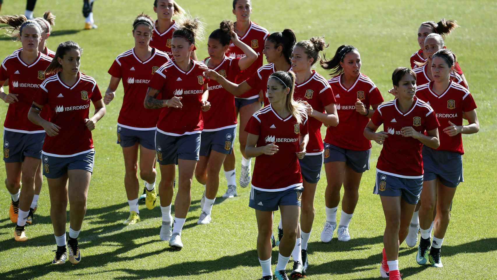 La selección femenina de fútbol prepara la Eurocopa
