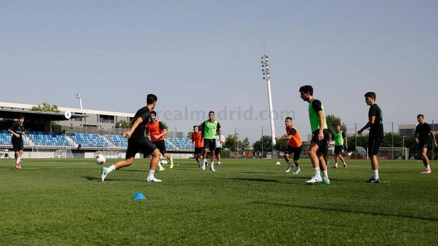 El Castilla, entrenándose en la Ciudad Real Madrid.