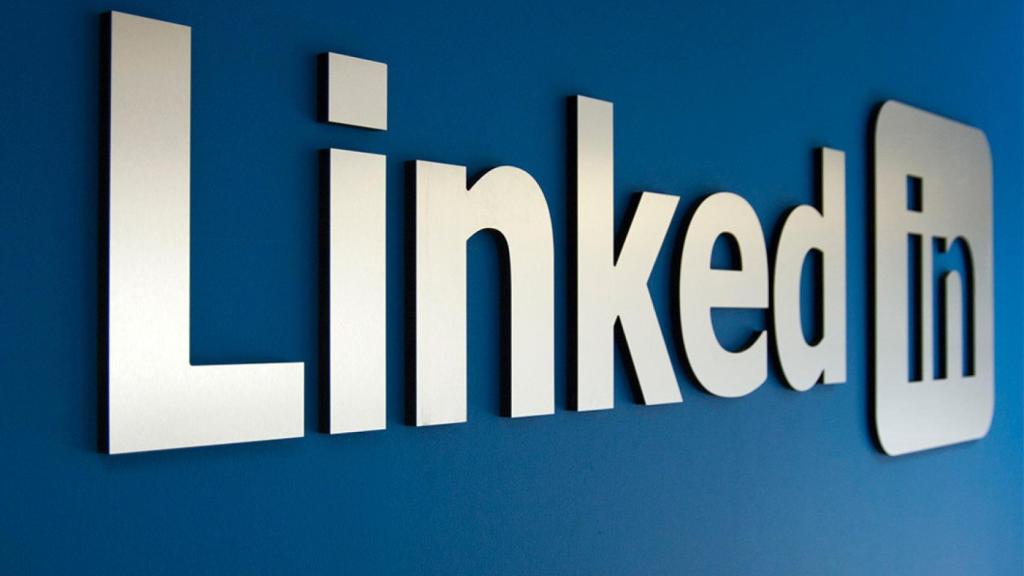 LinkedIn fue adquirida por Microsoft  en junio de 2016 por 26.200 millones.