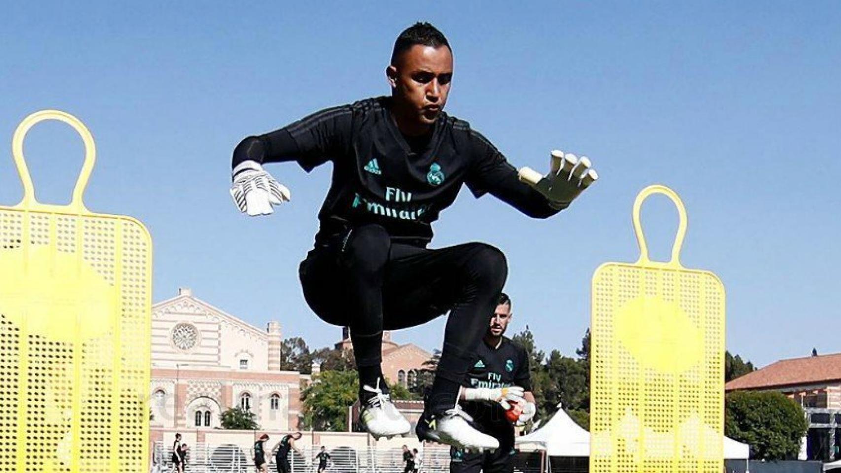 Keylor entrena en UCLA