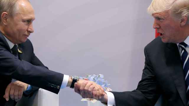 Putin y Trump durante su reunión en Hamburgo