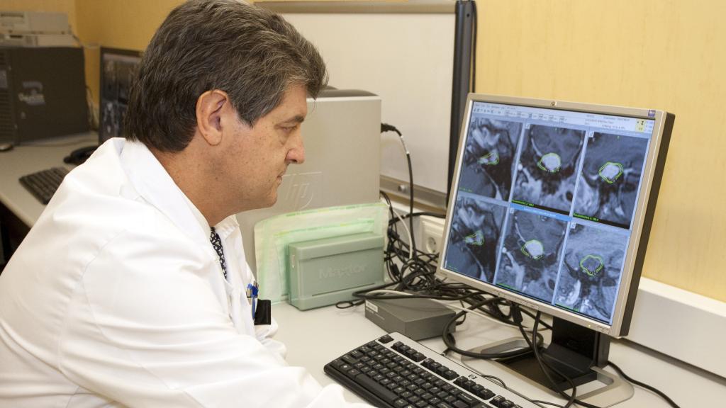 La tecnología Gamma Knife ha permitido tratar a más de 7.000 pacientes en el centro hospitalario.