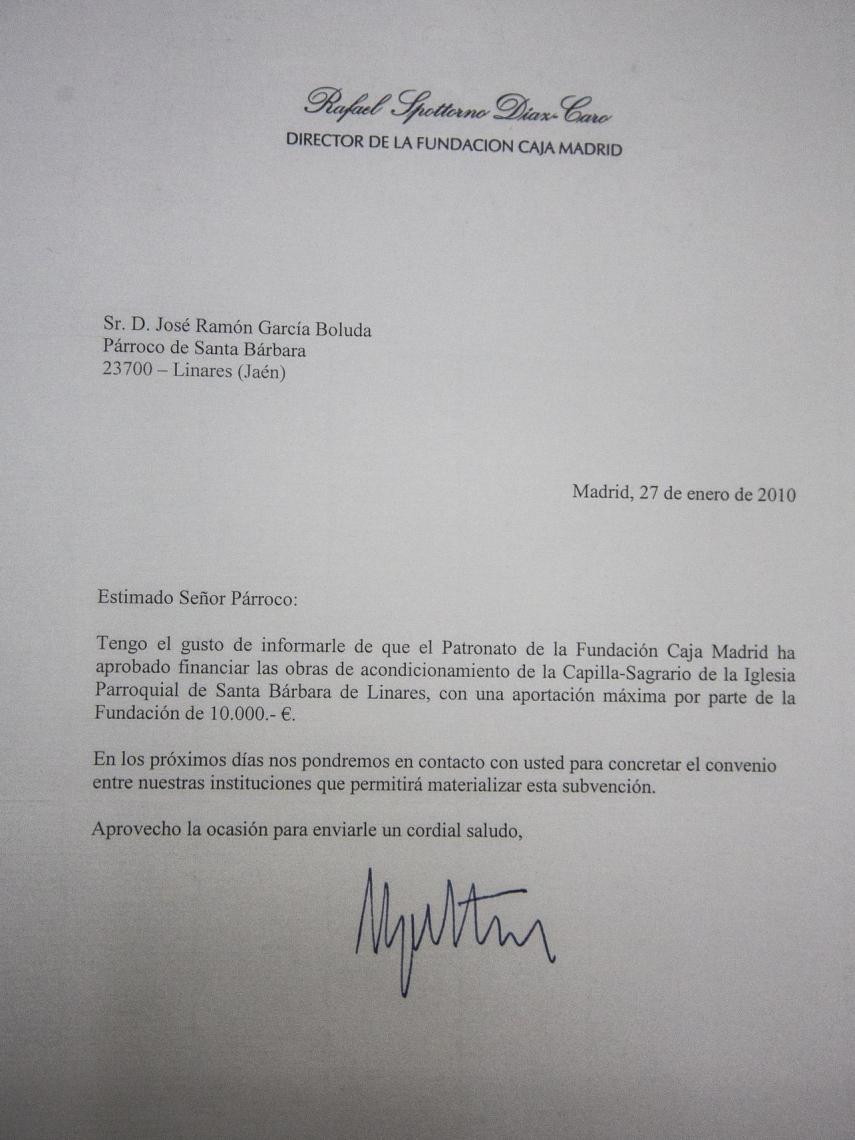 Carta enviada por el anterior párroco de Santa Bárbara a Miguel Blesa para solicitar su ayuda en la restauración de la capilla del templo y la respuesta favorable del patronato de la Fundación.