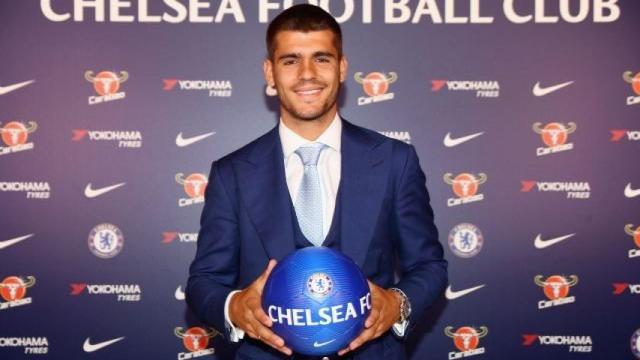 Álvaro Morata en su presentación con el Chelsea.