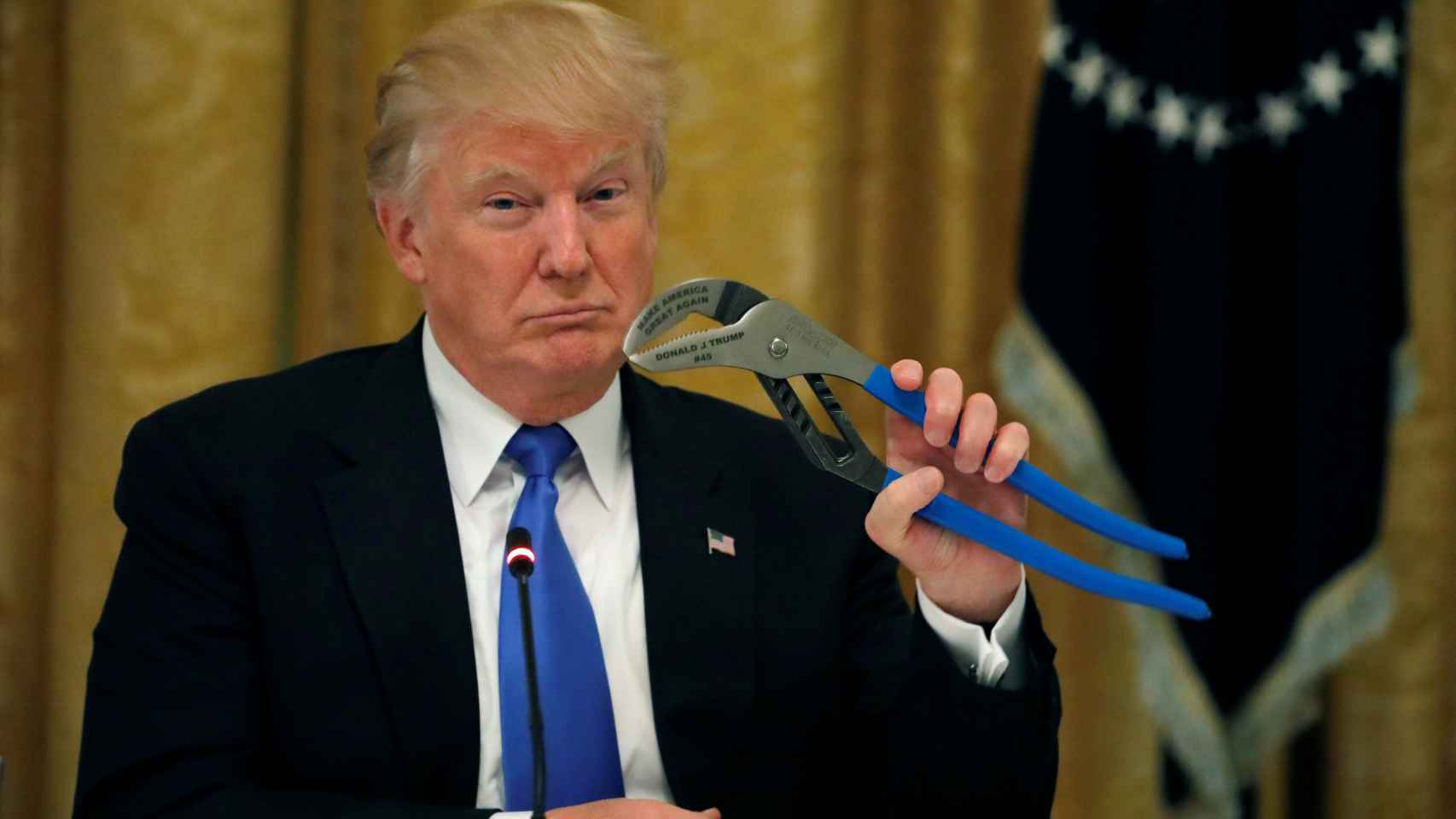 Trump durante un acto de productos 'Made in USA' en la Casa Blanca