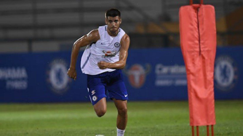 Así han recibido Conte y los jugadores del Chelsea a Morata en su primer día de trabajo