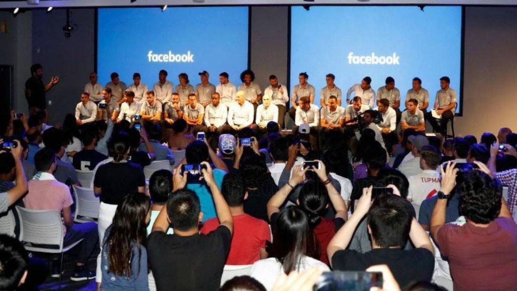 El Real Madrid visita las oficinas de Facebook