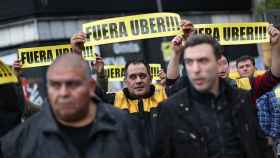 Las movilizaciones de taxistas en contra de Uber han sido numerosas en los últimos años.