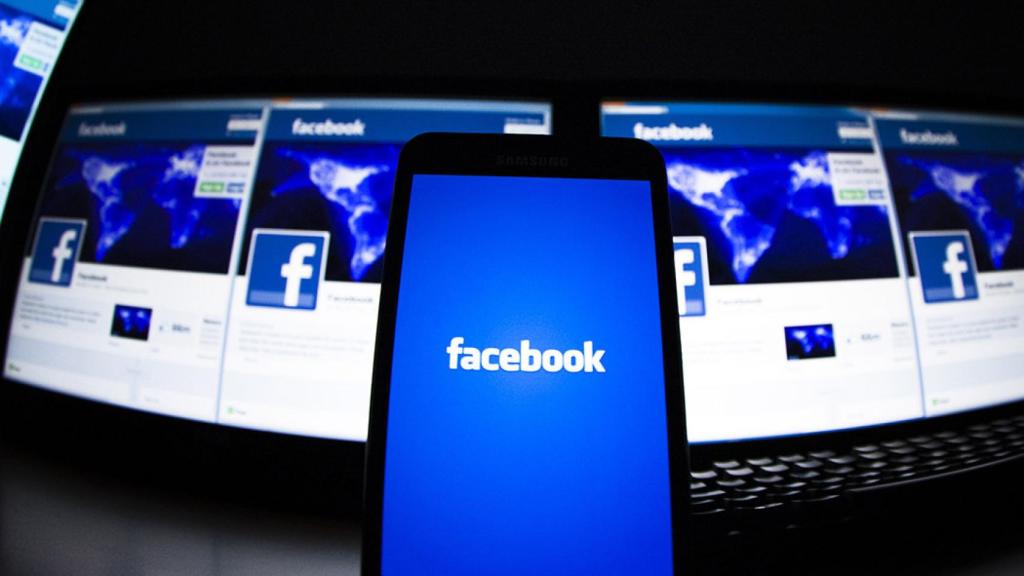 facebook movil pc ordenador web