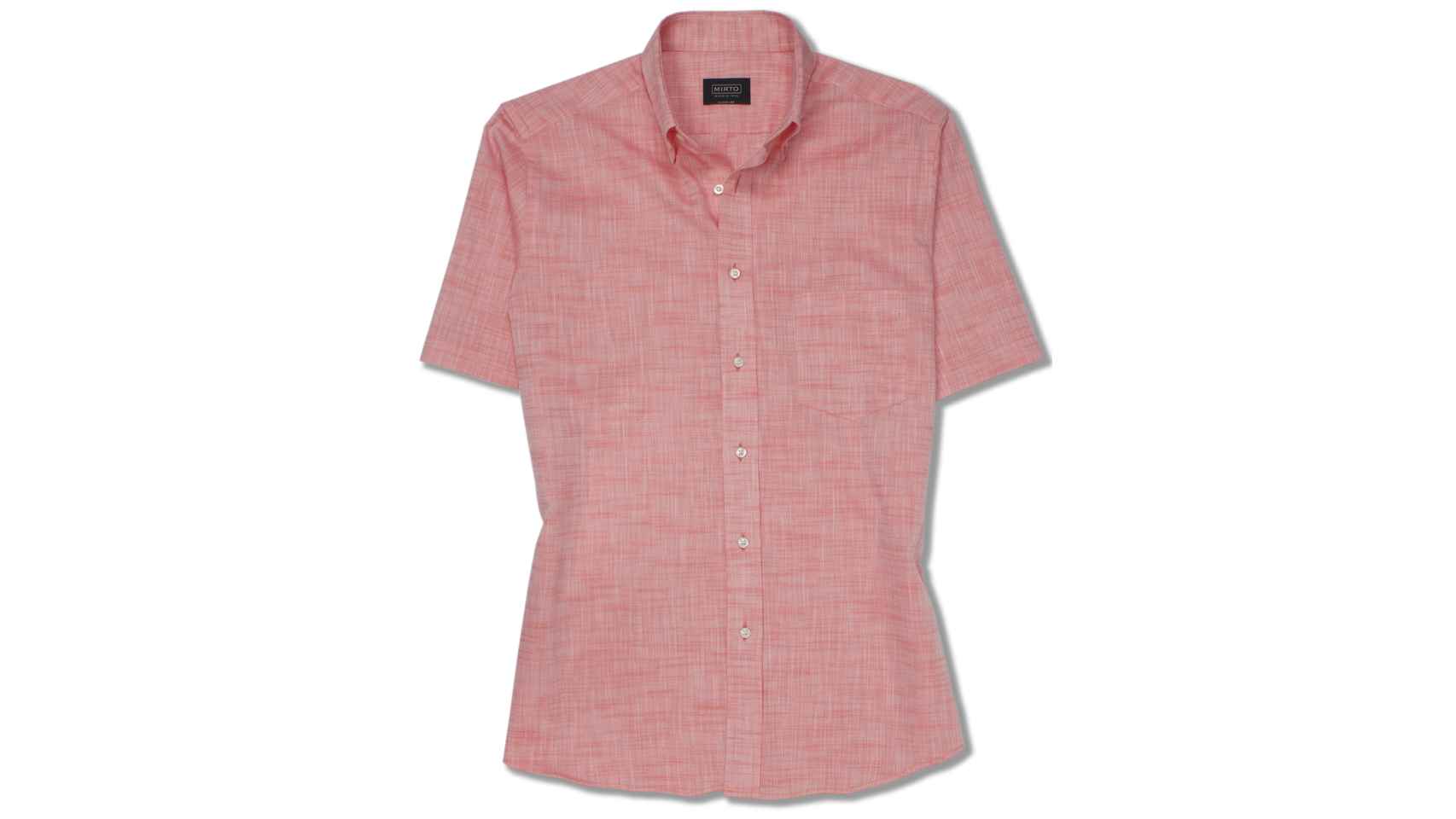 Camisa de la firma MIRTO, de manga corta, en lino tono salmón.