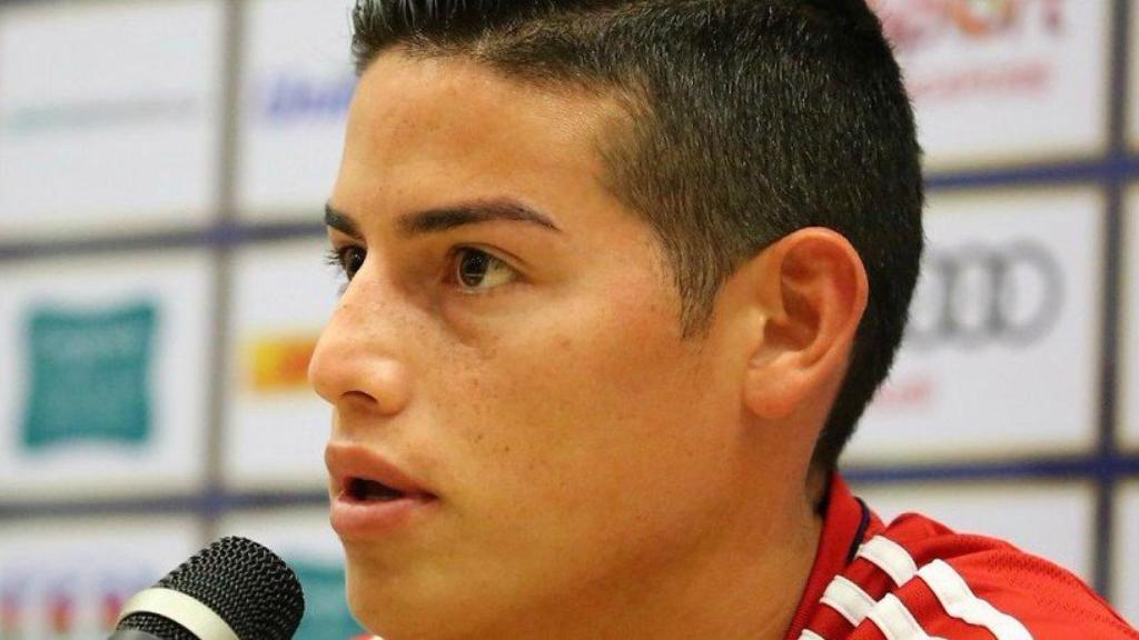 James Rodríguez revela por qué eligió el Bayern   Foto: Twitter (@FCBayern)