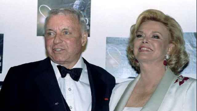 Frank y Barbara Sinatra en una imagen tomada en 1995 en Los Ángeles.