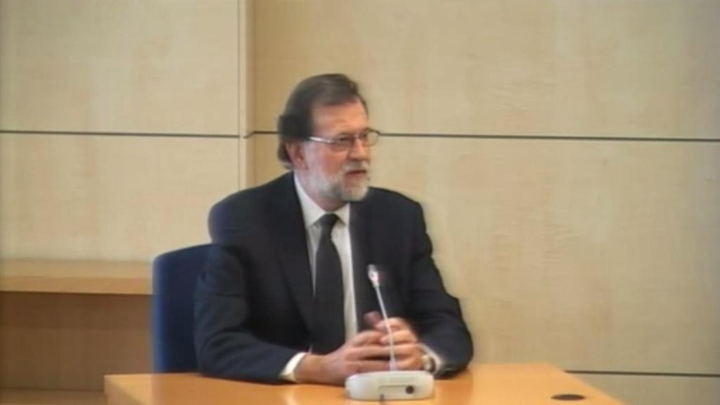 Rajoy durante su declaración en la Audiencia Nacional por el primer juicio a la 'Gürtel'.