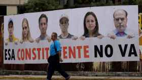 Cartel contra la Constituyente convocada por Maduro en Caracas