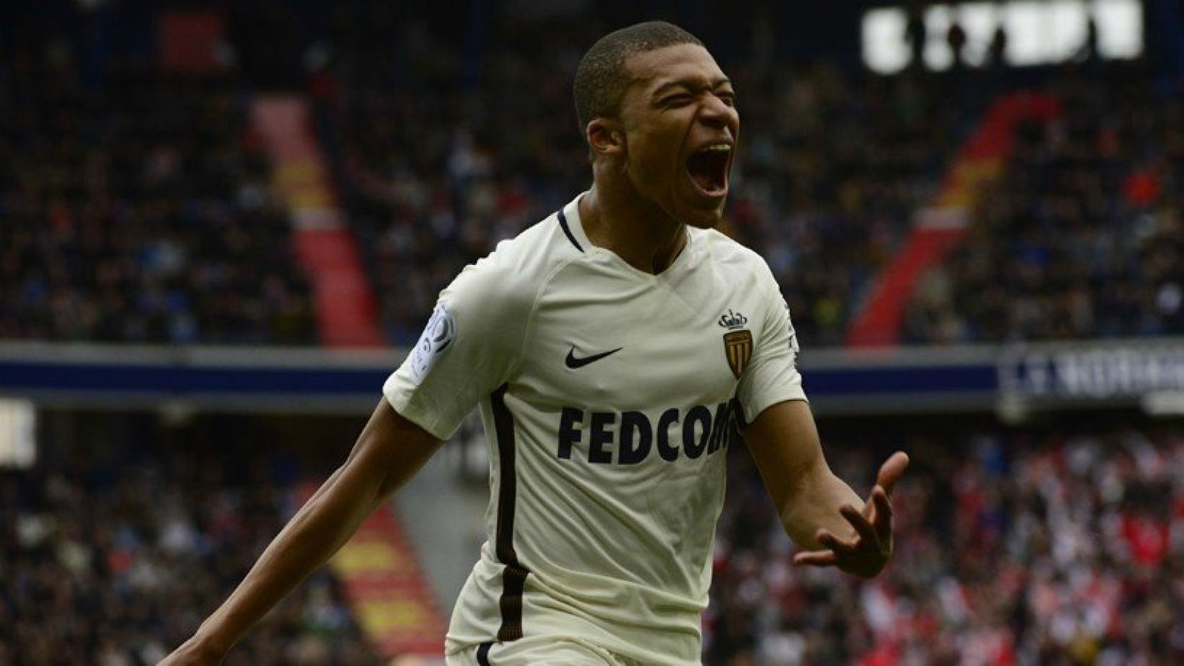 Mbappé celebra un gol con el Mónaco. Foto asmonaco.com