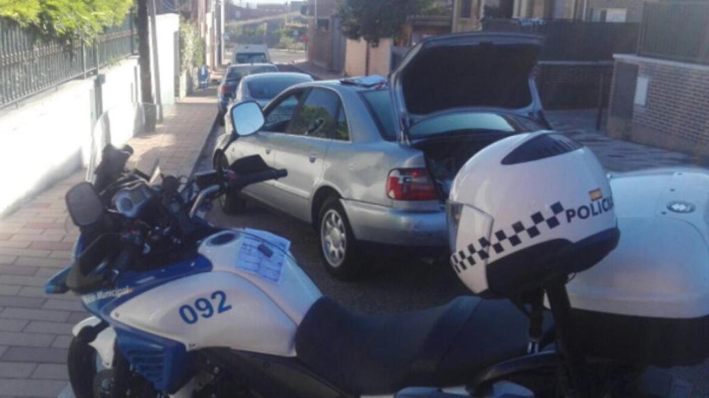 Valladolid-barra-coche-destroza