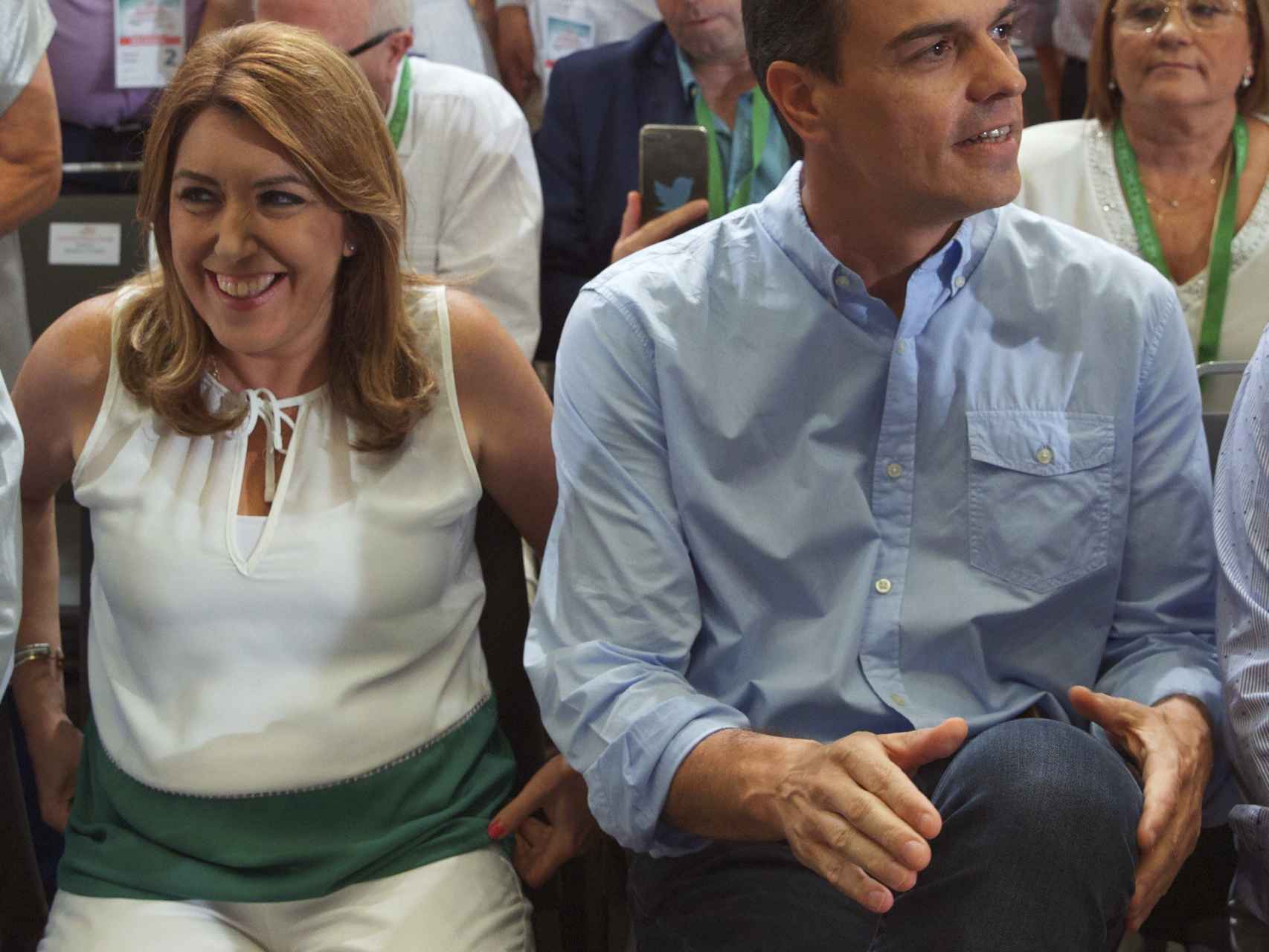 Susana Díaz y Pedro Sánchez en la clausura del Congreso del PSOE-A