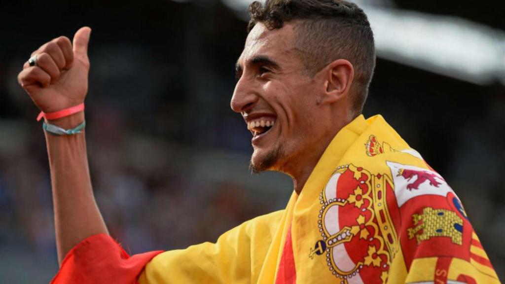 Ilias Fifa celebra su oro en el campeonato de Europa de Ámsterdam.